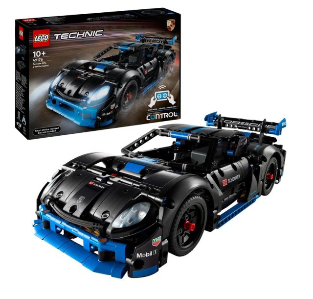 Конструктор LEGO Technic Автомобіль для перегонів Porsche GT4 e-Performance